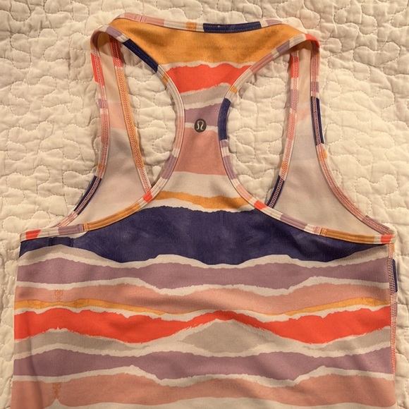 LULULEMON multicolored long tank top- Size 4 - Picture 2 of 2